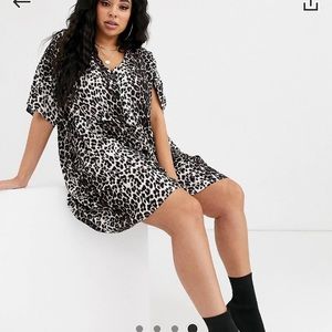 COPY - ASOS CURVE leopard print mini smock dress